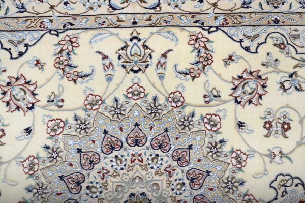 Nain Rug 6La 246cm x 157cm /8'1'' x 5'2'' - Image 6